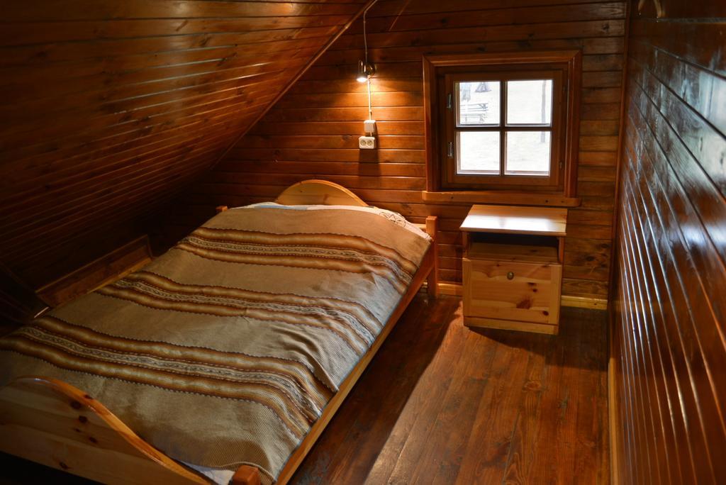 Brivdienu Maja Greizi Myza Dzirtsiyems Habitación foto
